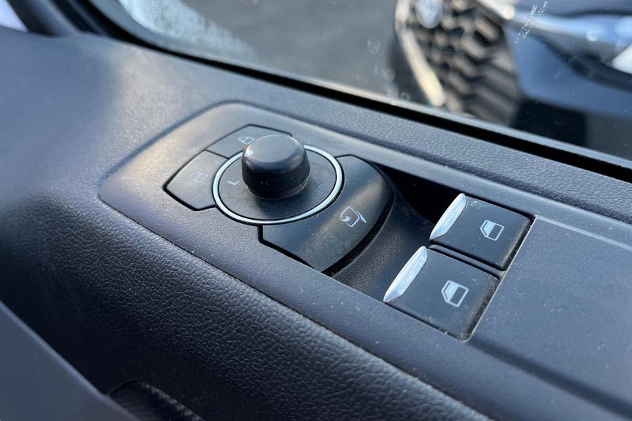 Ford TRANSIT CUSTOM Photo autoimg-cefd3fb6af9def4b0058b72965a8dacca12b1e79.jpg