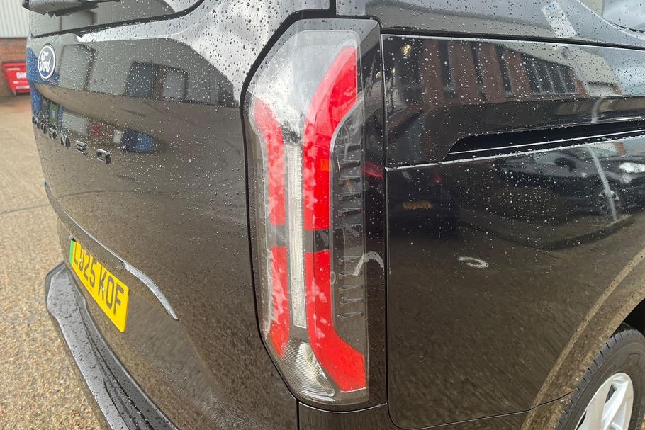 Used Ford E-TOURNEO CUSTOM LD25KOF 39