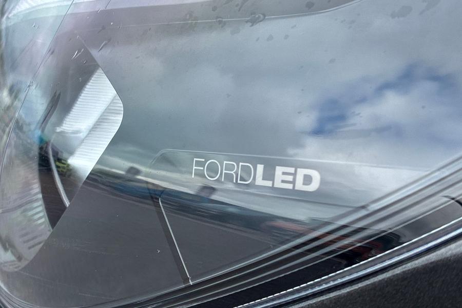 Ford TRANSIT CUSTOM Photo autoimg-cefe38b7cd156b5accc4cf89897d43b0894a0b59.jpg