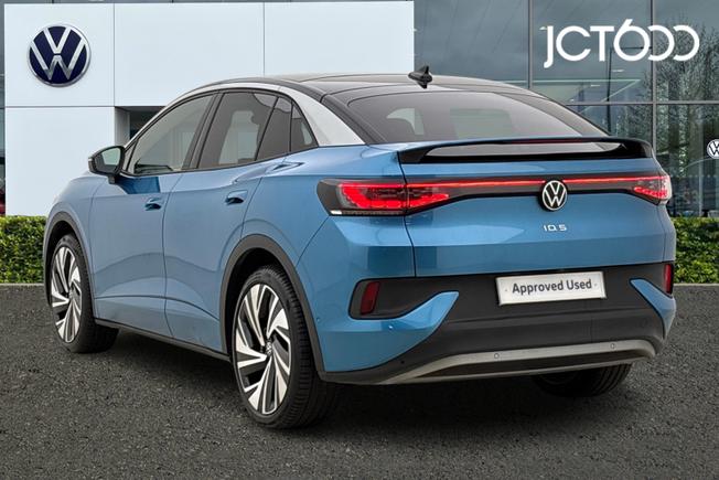 VOLKSWAGEN ID.5 Photo 3