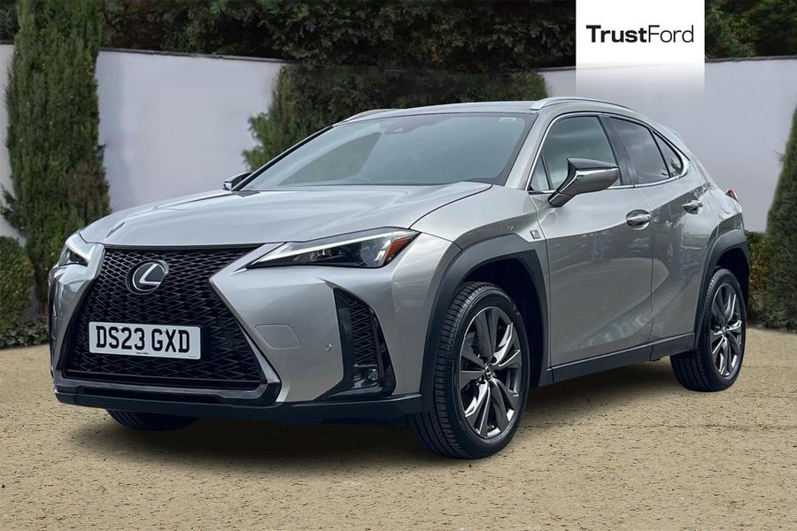 Lexus UX Photo autoimg-cf05492bb41edf6852cab311d3a27b7327468c66.jpg