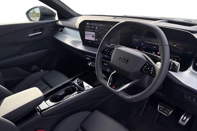 Audi Q3 Photo 6
