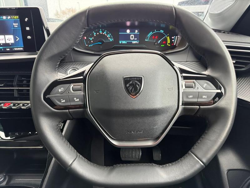 Used Peugeot E-208 YA73UYZ 33