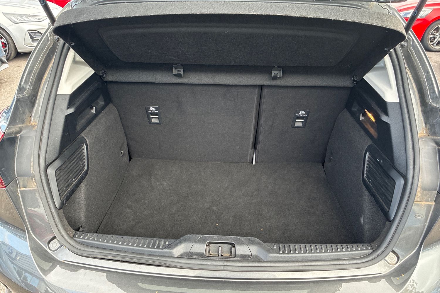 Ford FOCUS Photo 20