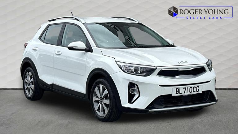 Used 2022 Kia Stonic 1.0 T-GDi 2 SUV 5dr Petrol Manual Euro 6 (s/s) (99 bhp) White at Roger Young
