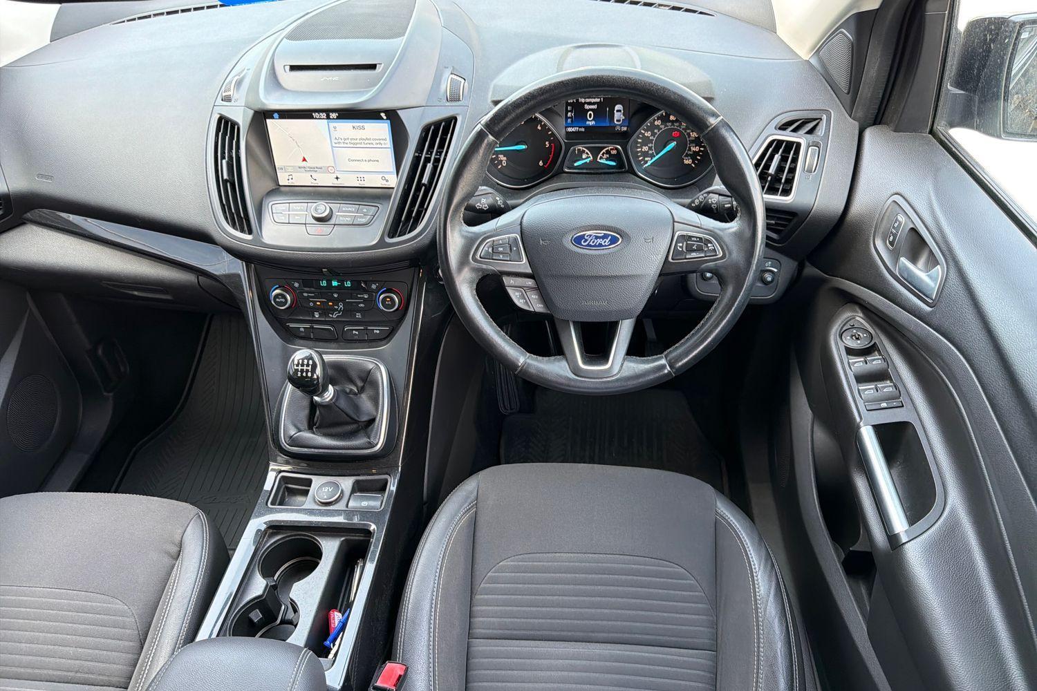 Ford KUGA Photo 10