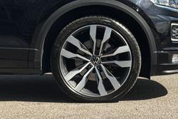 VOLKSWAGEN T-Roc Photo 5