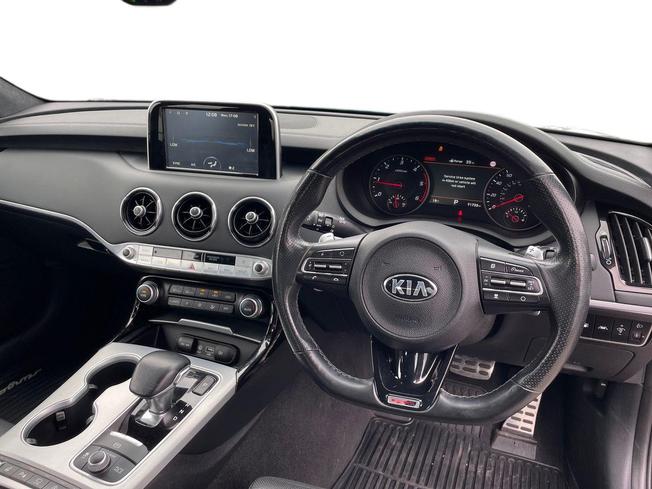 Kia Stinger Photo 11
