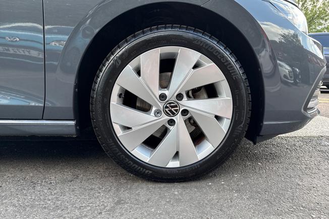 Volkswagen Golf Photo 5
