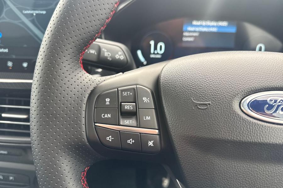 FORD FOCUS Photo autoimg-cf1d37095445214c648a4323bbb1cf7c4ce9eed7.jpg