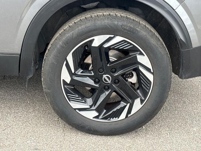 NISSAN Qashqai Photo 23