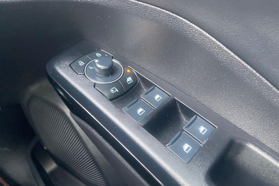 Ford PUMA Photo autoimg-cf23b4769e6a6c911fb71cf4412d17caa19f8422.jpg