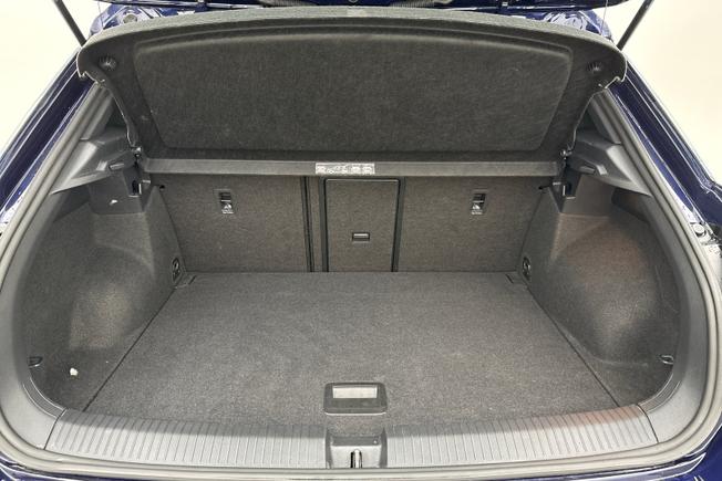VOLKSWAGEN T-Roc Photo 12