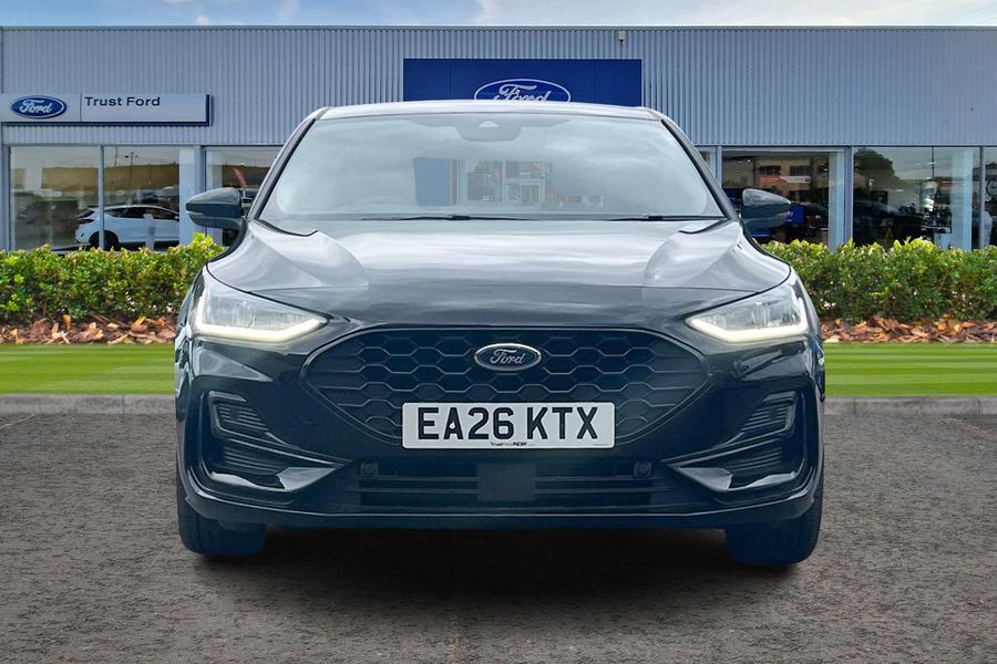 Ford FOCUS Photo autoimg-cf2d5da8fc9cb9a6b4ee9316005645adbb043fc6.jpg