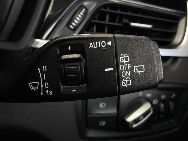 BMW X1 Photo 38