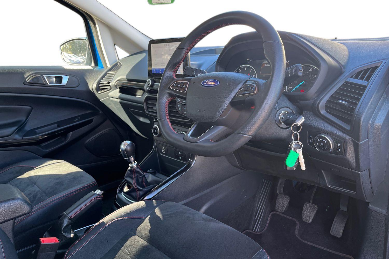 Ford ECOSPORT Photo 8