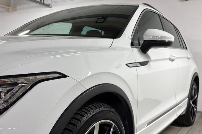 VOLKSWAGEN Tiguan Photo 40