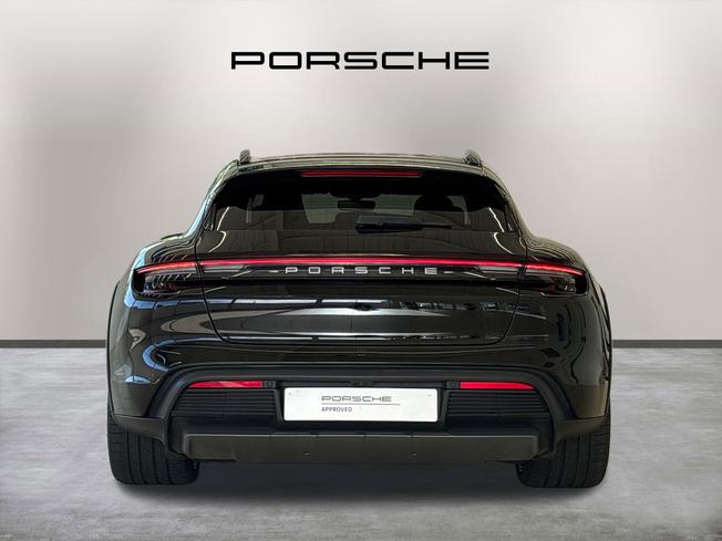PORSCHE Taycan Photo 6