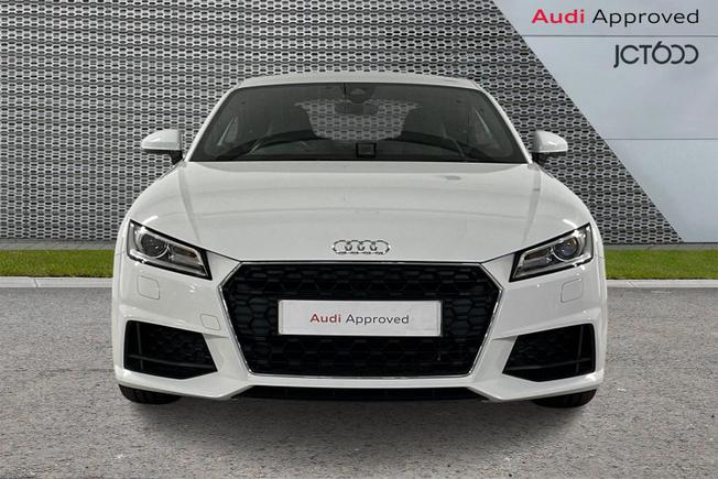 AUDI TT Photo 8