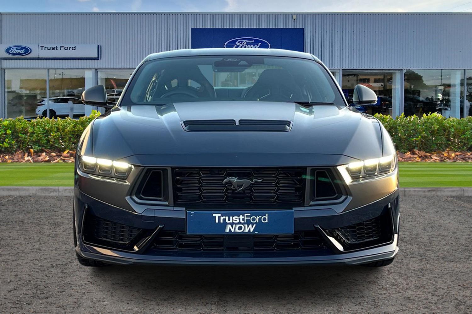 Ford MUSTANG Photo 5