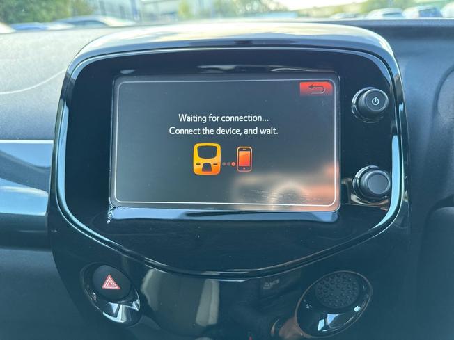 TOYOTA Aygo Photo 37
