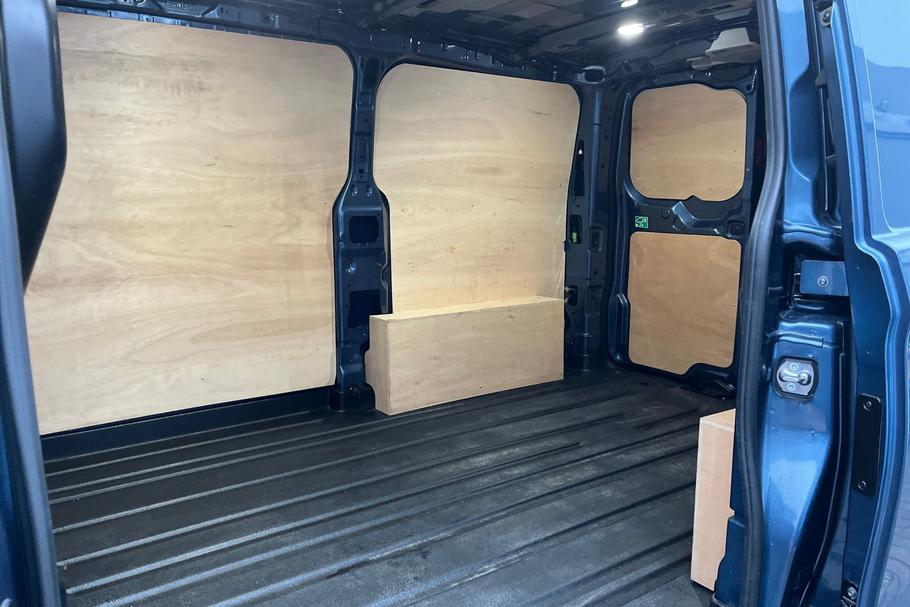 Used FORD TRANSIT CUSTOM WN75ATO 4