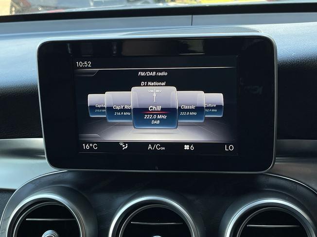MERCEDES-BENZ Glc Photo 13