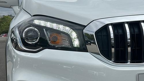 Suzuki SX4 S-Cross Photo autoimg-cf3f13fbf8beddef4d646436ece3442523bd1924.jpg