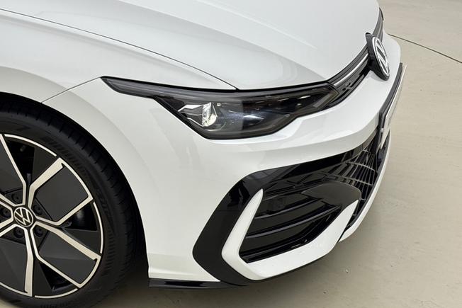 VOLKSWAGEN Golf Photo 19