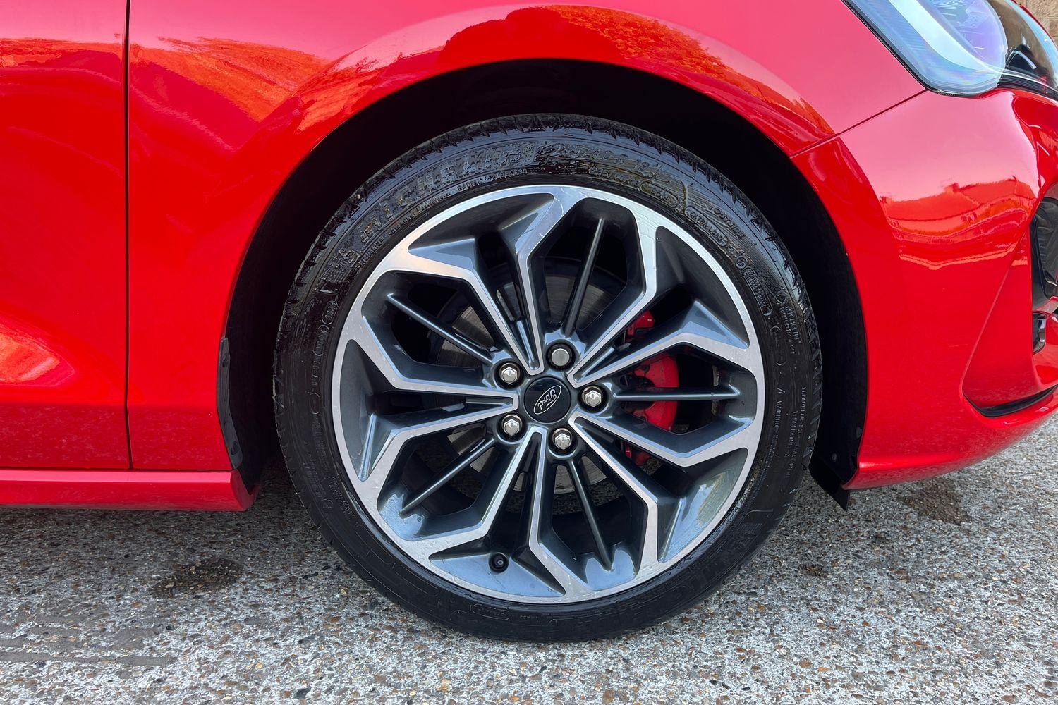 Ford Focus Photo 7