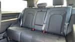 Land Rover Defender Photo 3