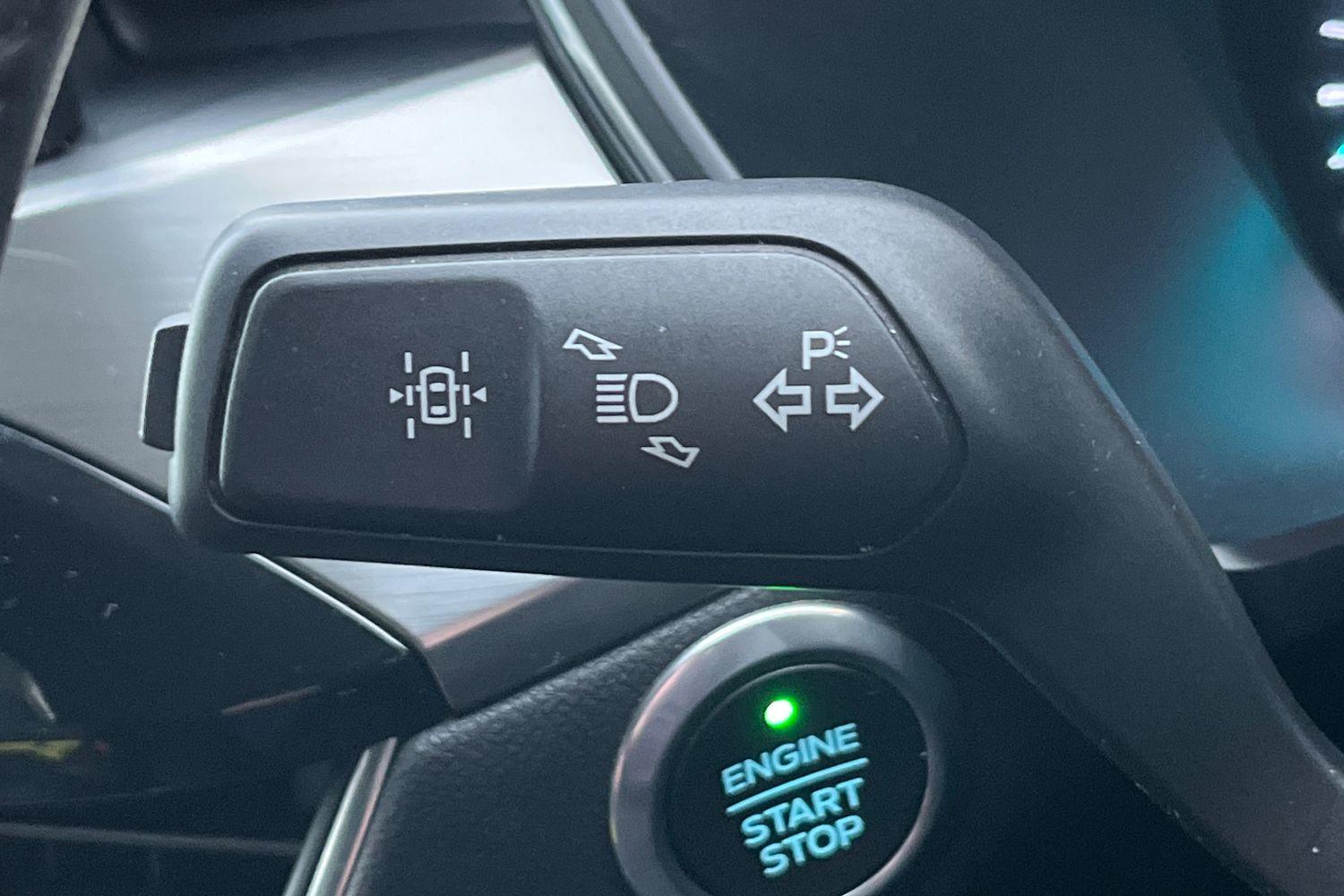 Ford KUGA Photo 13