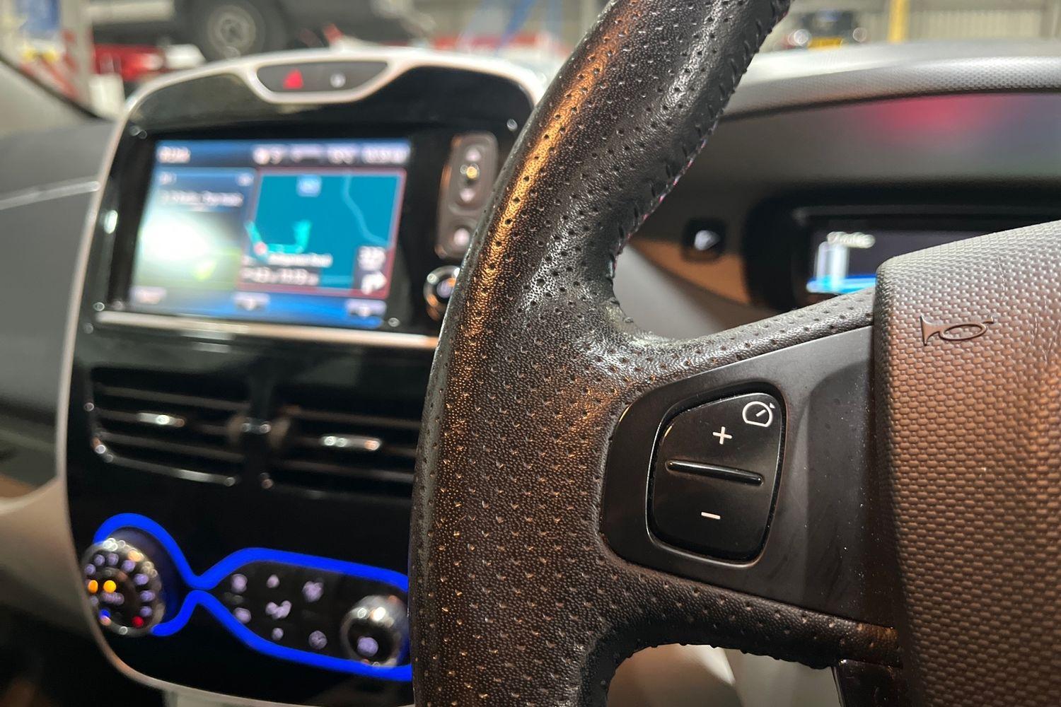 Renault ZOE Photo 28