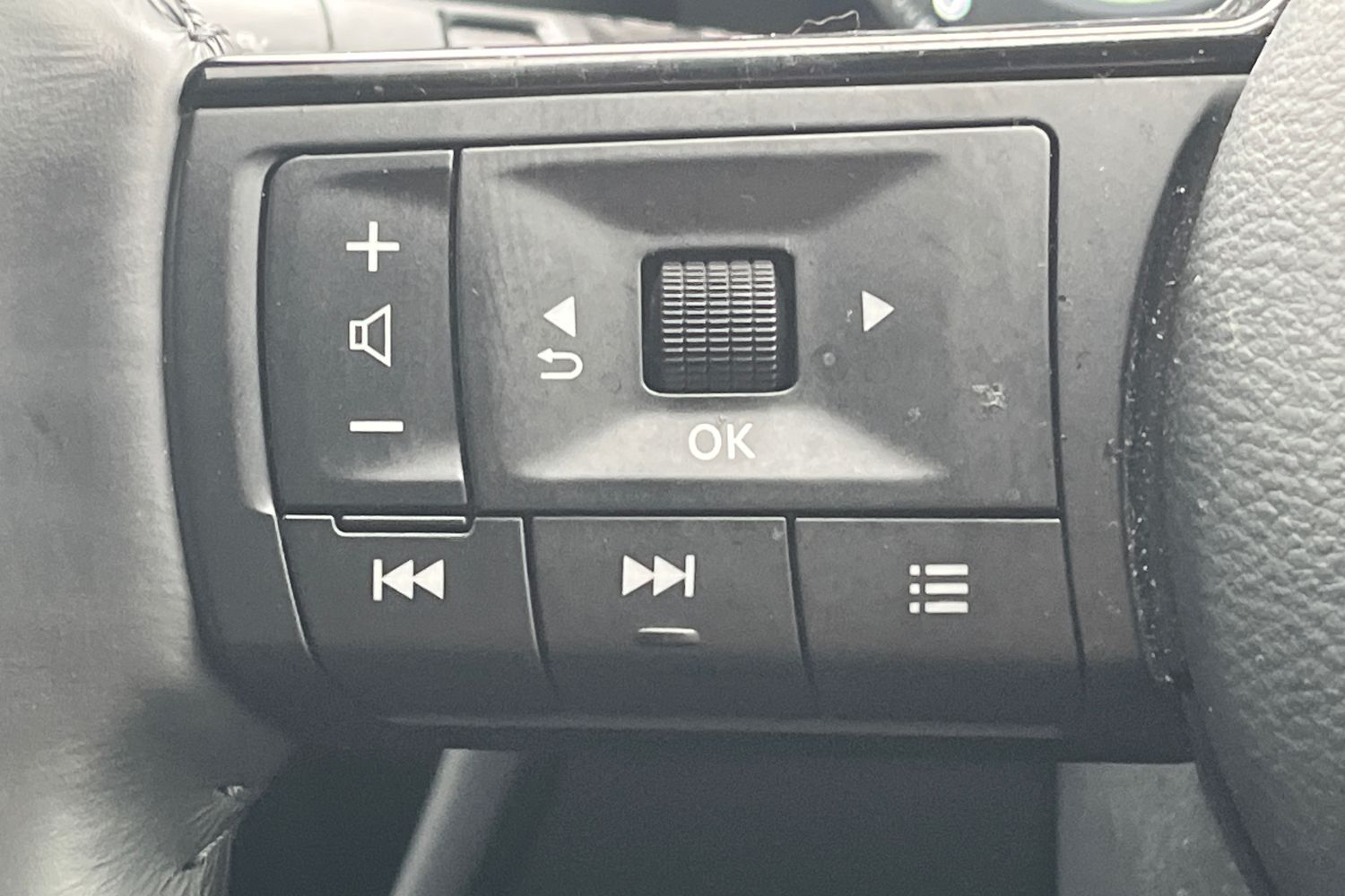 Nissan QASHQAI Photo 22