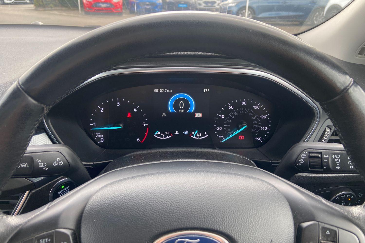 Ford FOCUS Photo 11