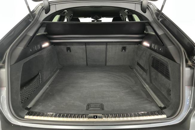 AUDI Rs6 Avant Photo 12