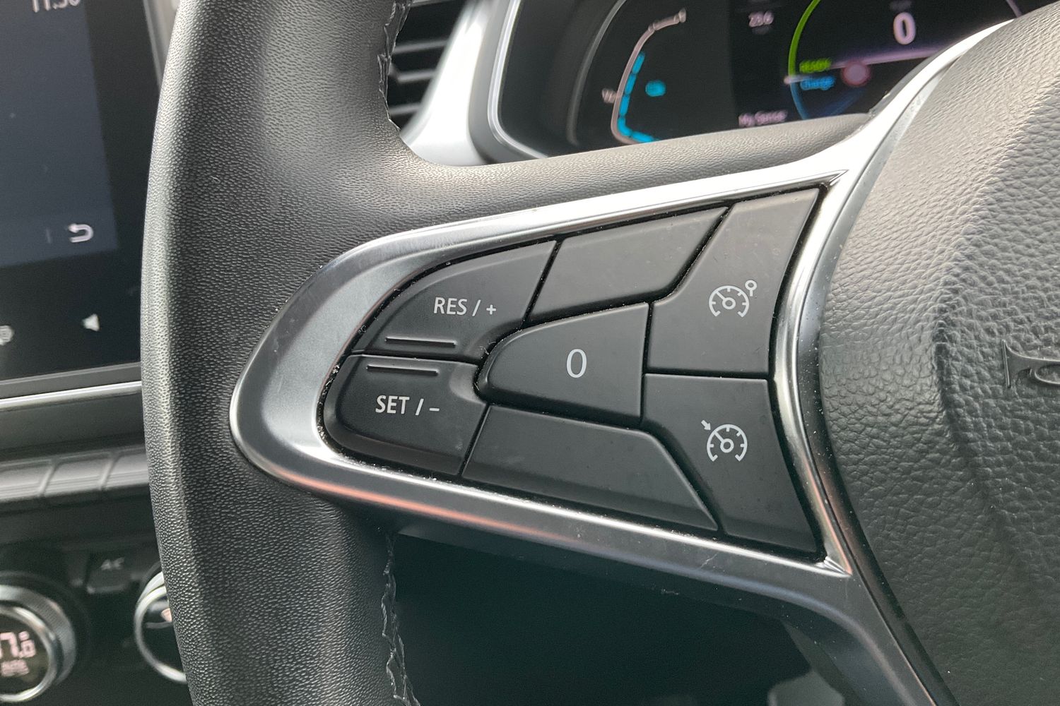 Renault CAPTUR Photo 31