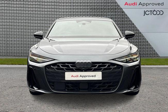 AUDI A6 Saloon Photo 8