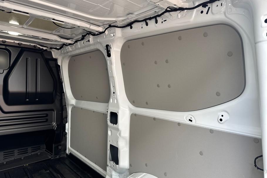 Used FORD TRANSIT CUSTOM WR75UXX 18