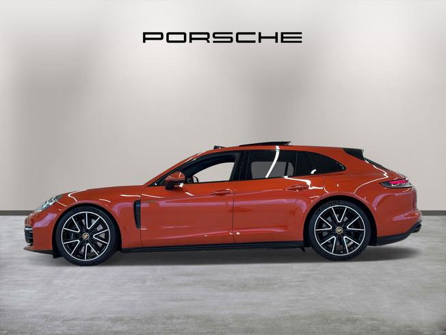 PORSCHE Panamera Photo 4