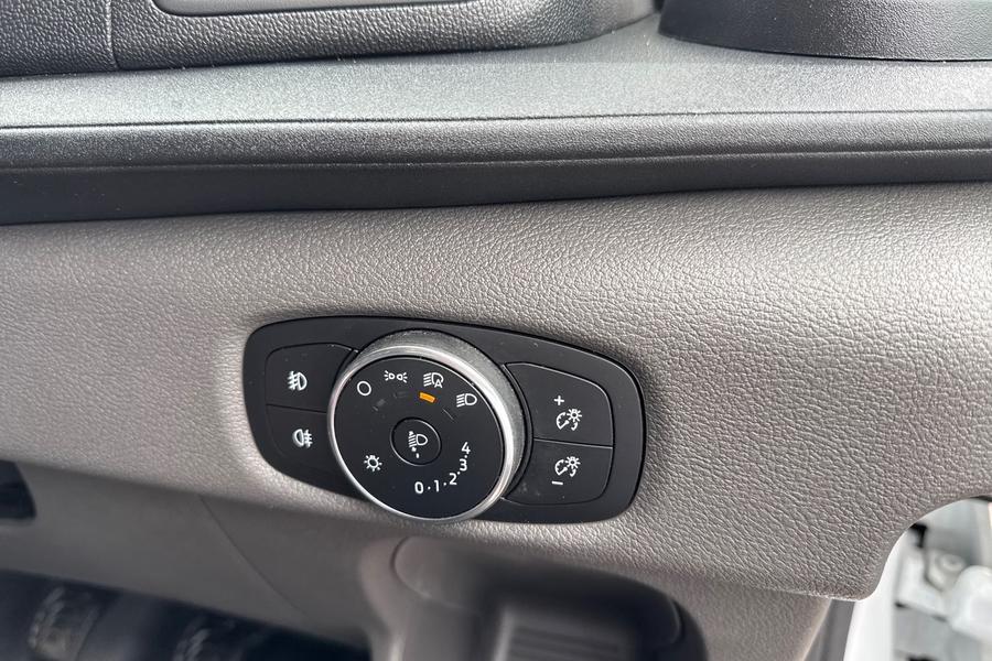 Ford TRANSIT Photo autoimg-cf59dbc00aae1c16b819b12623d076f32be13ed6.jpg