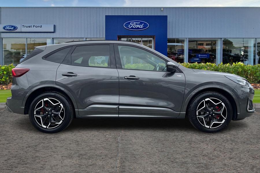 Ford Kuga Photo autoimg-cf5ba80866c8543a104ed1dd7073579c861b103c.jpg