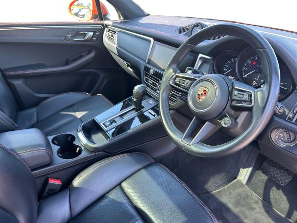 Porsche Macan Photo autoimg-cf5db977523e25051d67449625c173af02bb1a78.jpg