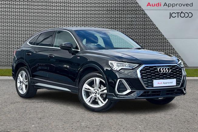 AUDI Q3 Photo 1