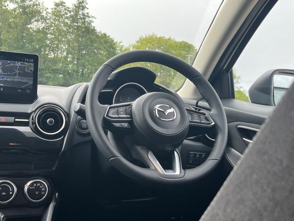 Mazda Mazda2 Photo autoimg-cf636df78dd6f17bcf47a517c890a65816ab7b1e.jpg