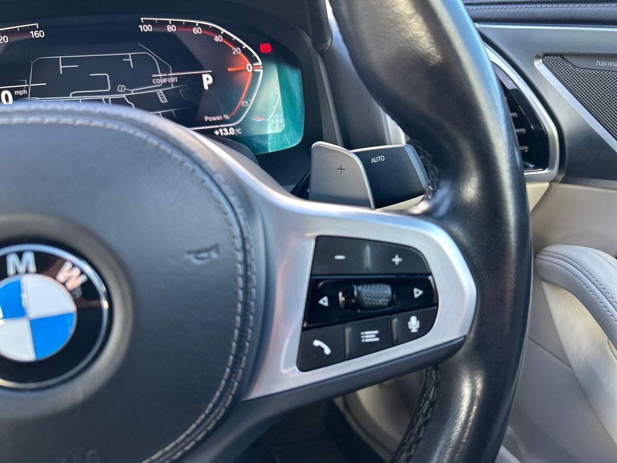 BMW 8 Series Photo 15