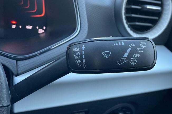 SEAT Arona Photo 26