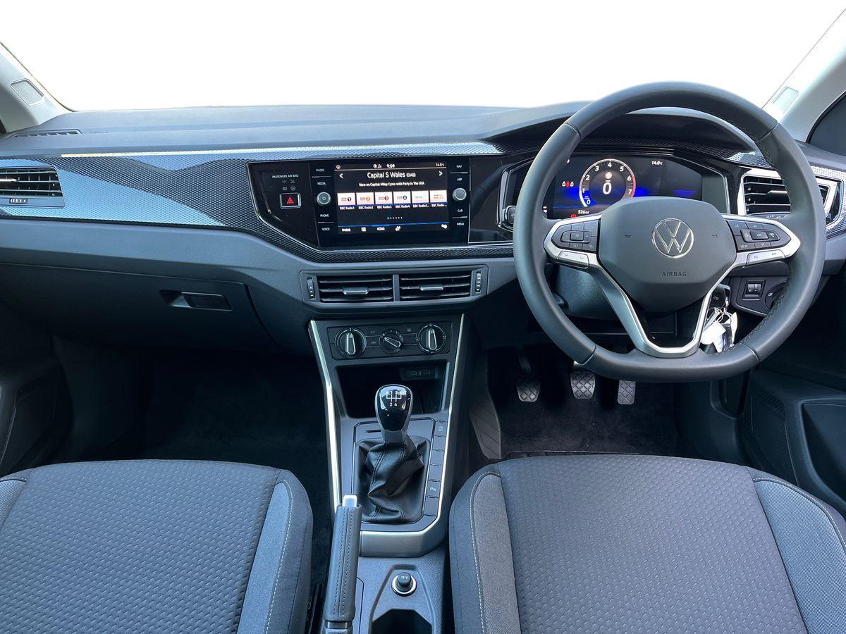 Volkswagen Polo Photo autoimg-cf6b7955dddd8d9619848db12c50980152f83848.jpg