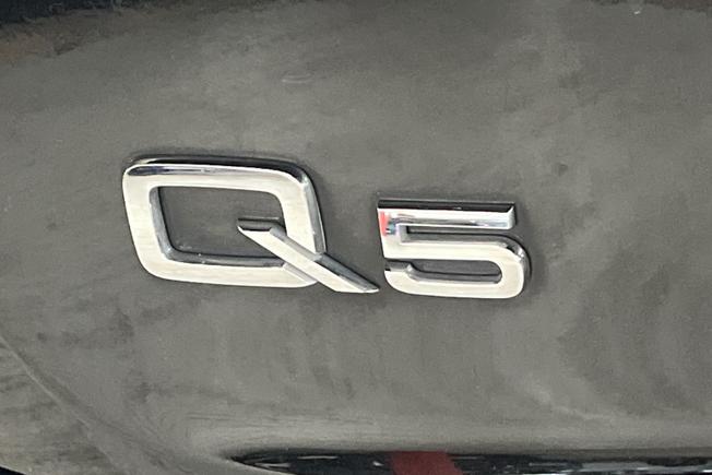 AUDI Q5 Photo 34
