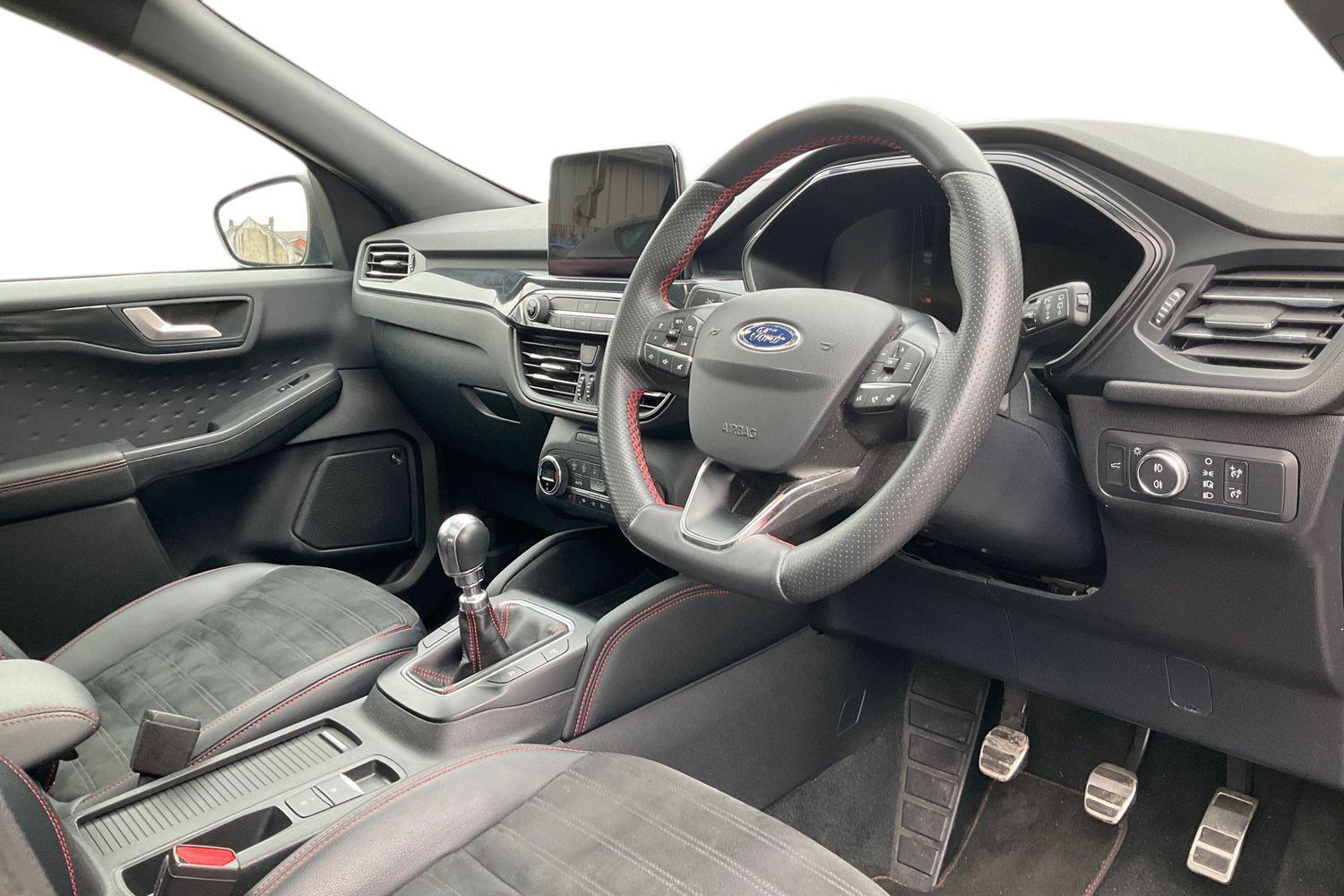 Ford KUGA Photo 8